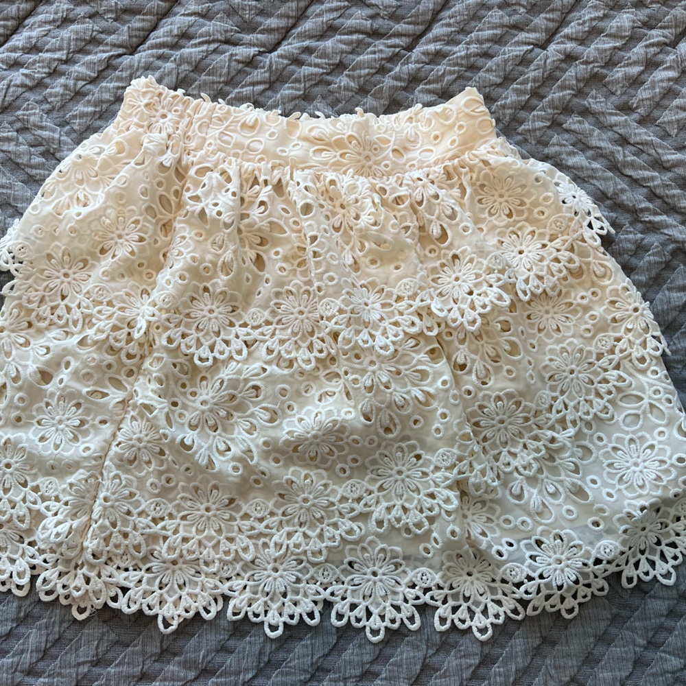 NWT Women’s Warm Ivory Ruffle Inc. Skirt